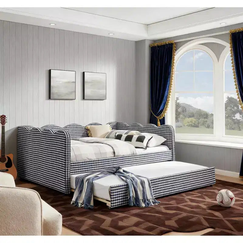 Full Size Gingham Daybed with USB Port & Pull-Out Trundle, Wave Shaped Bed Frame for Bedroom and Living Room.