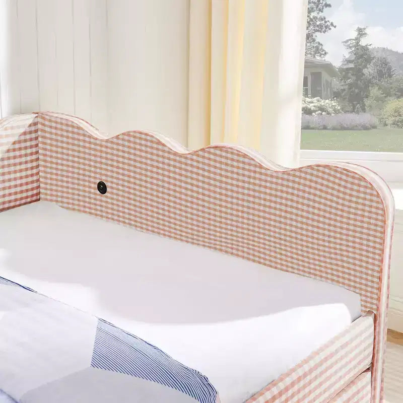 Full Size Gingham Daybed with USB Port & Pull-Out Trundle, Wave Shaped Bed Frame for Bedroom and Living Room.
